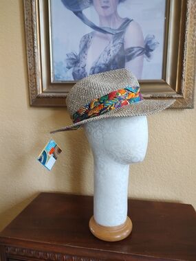 Summer club Straw Sun protection Hat with Colorful Tropical Band NWT SZ S/M